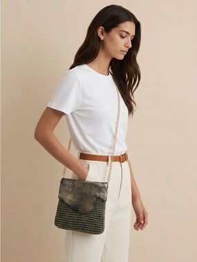 Handmade Elegant Gold and Green Woven Women's Bag-Never used